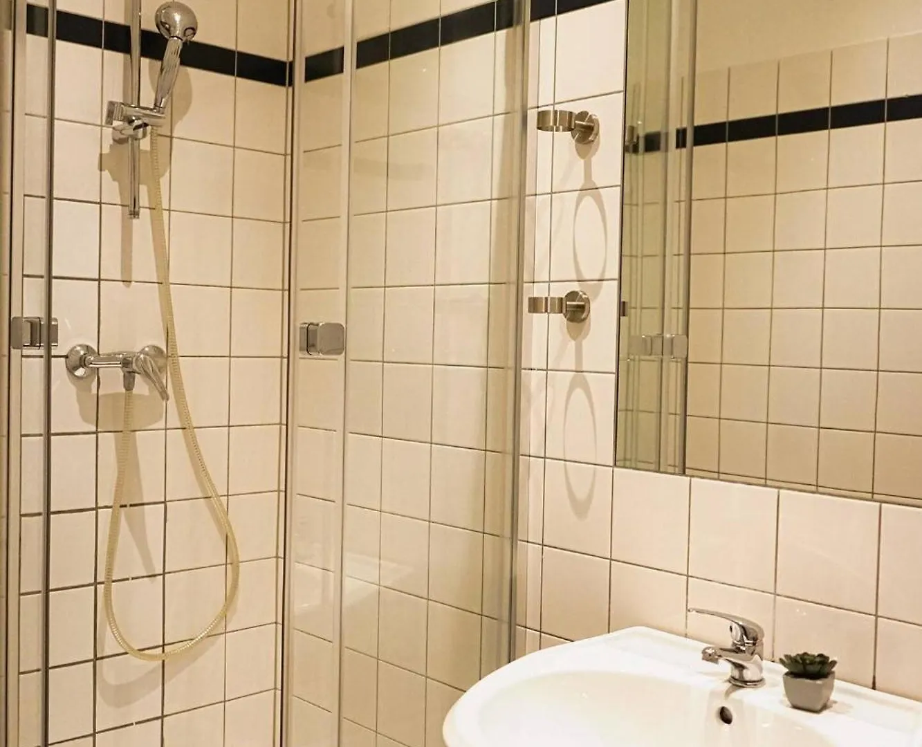 City Nook Apartments Near Hauptbahnhof Vienna 0*,